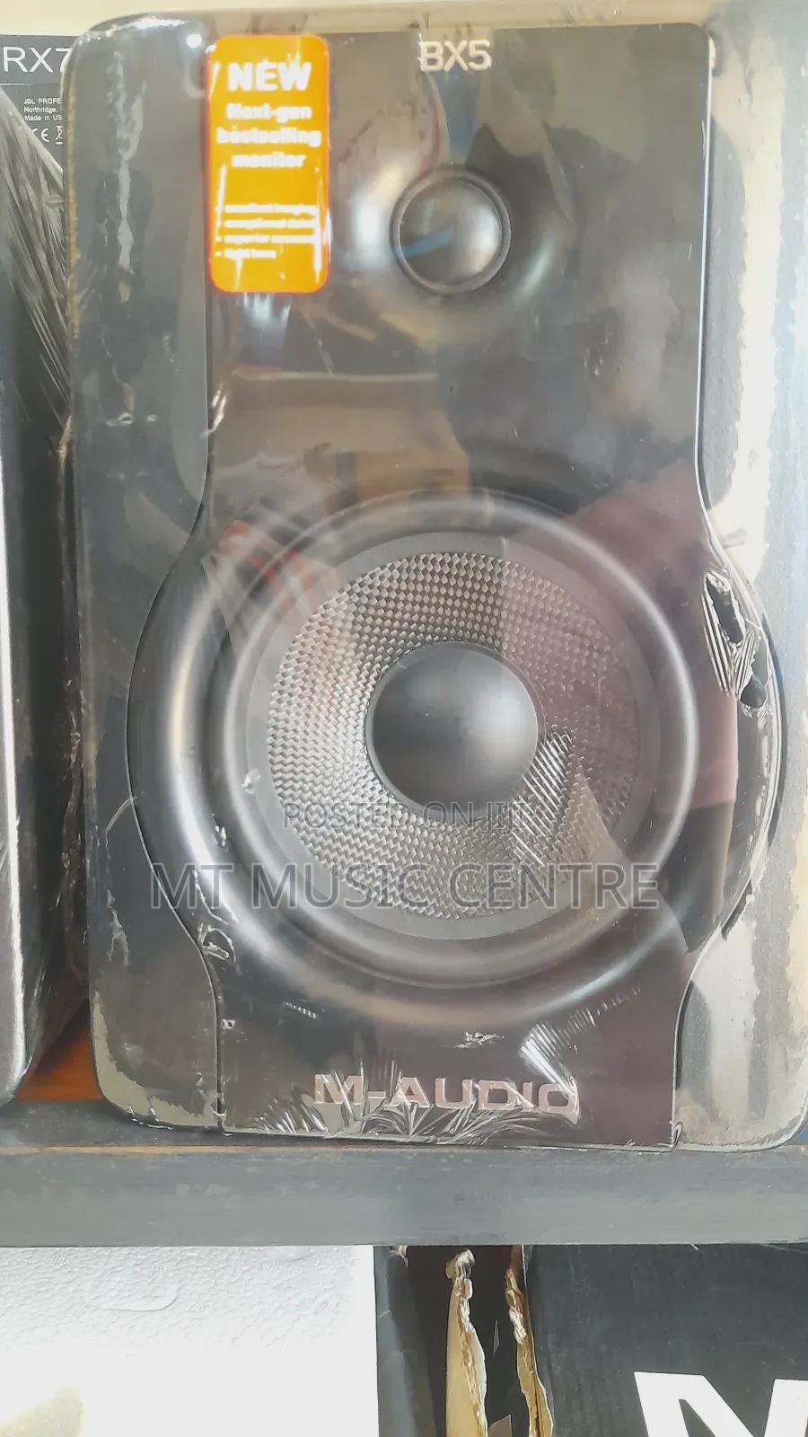 M Audio Bx5 Studio Monitors