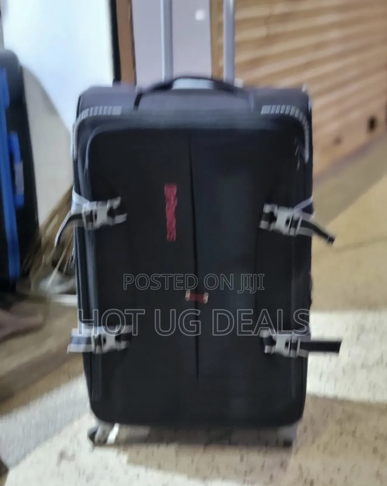 Dflavors Large Size Fabric Travelling Suitcase - Black