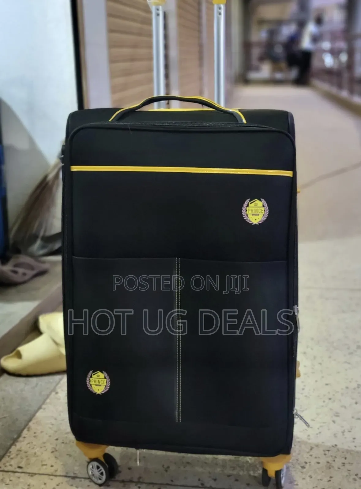Large Size Fabric Travelling Suitcase - Black