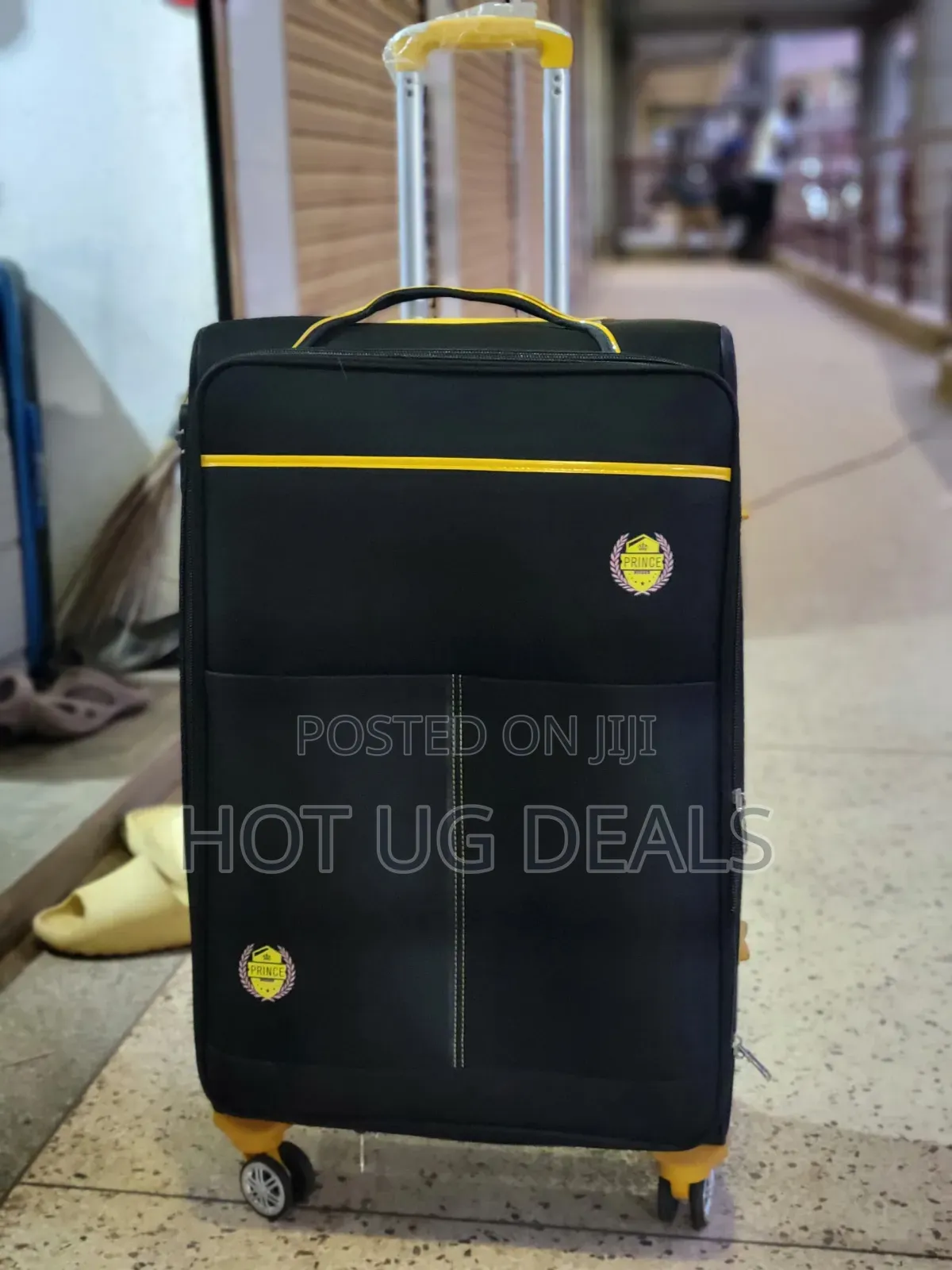 Large Size Fabric Travelling Suitcase - Black