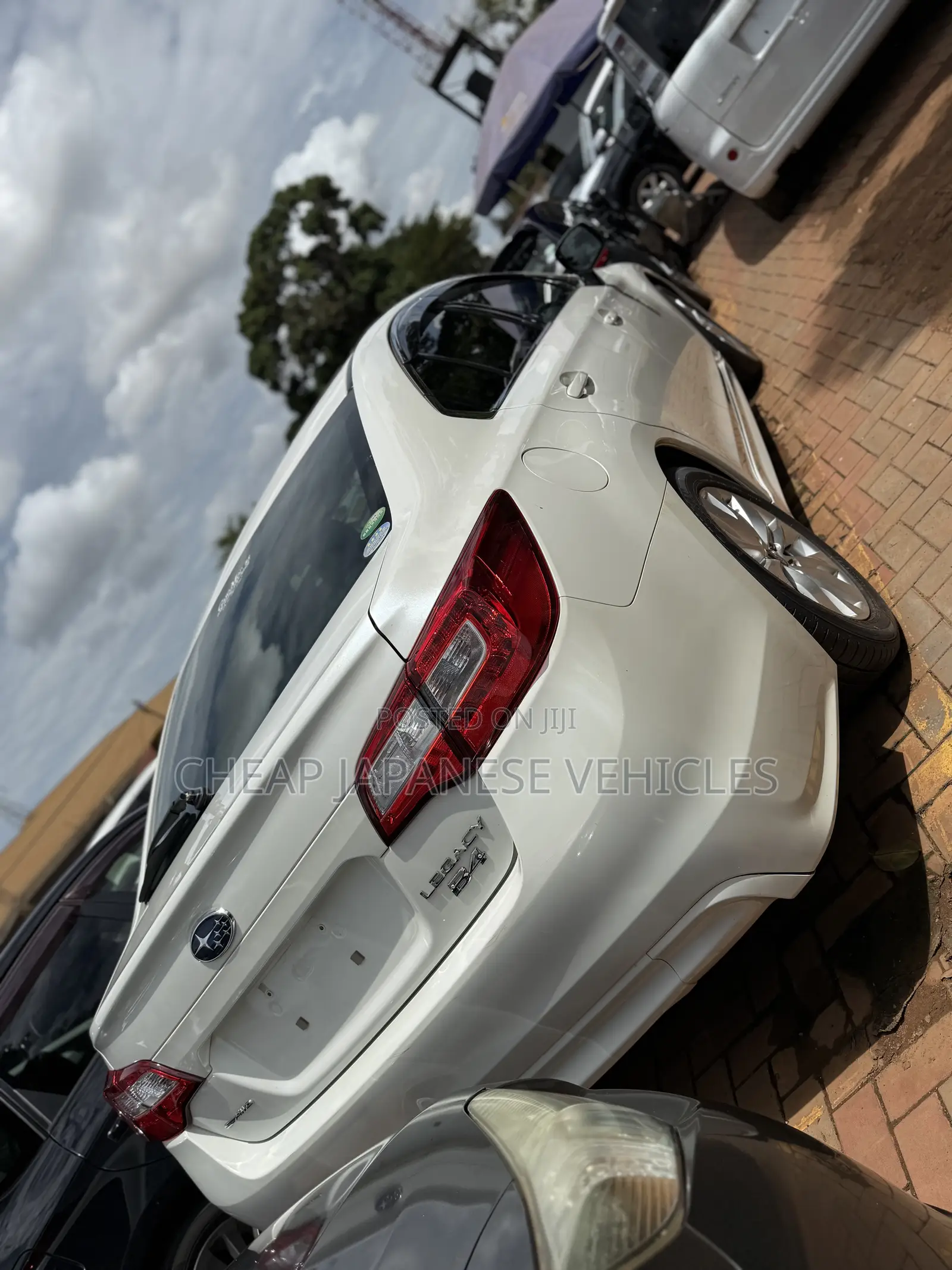 Subaru Legacy 2.5i Premium AWD 2017 Pearl