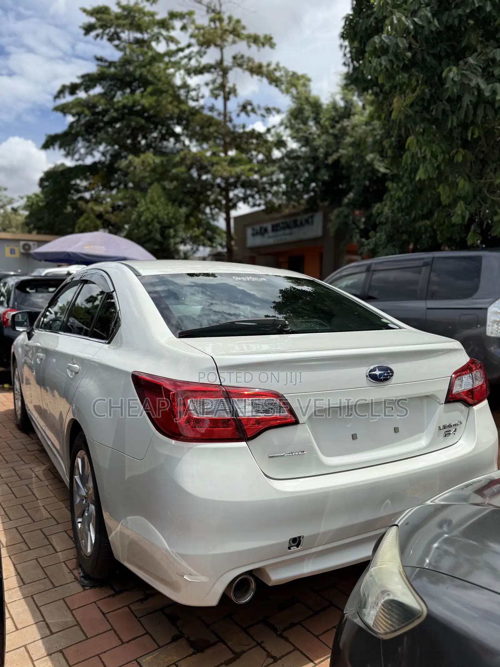 Subaru Legacy 2.5i Premium AWD 2017 Pearl