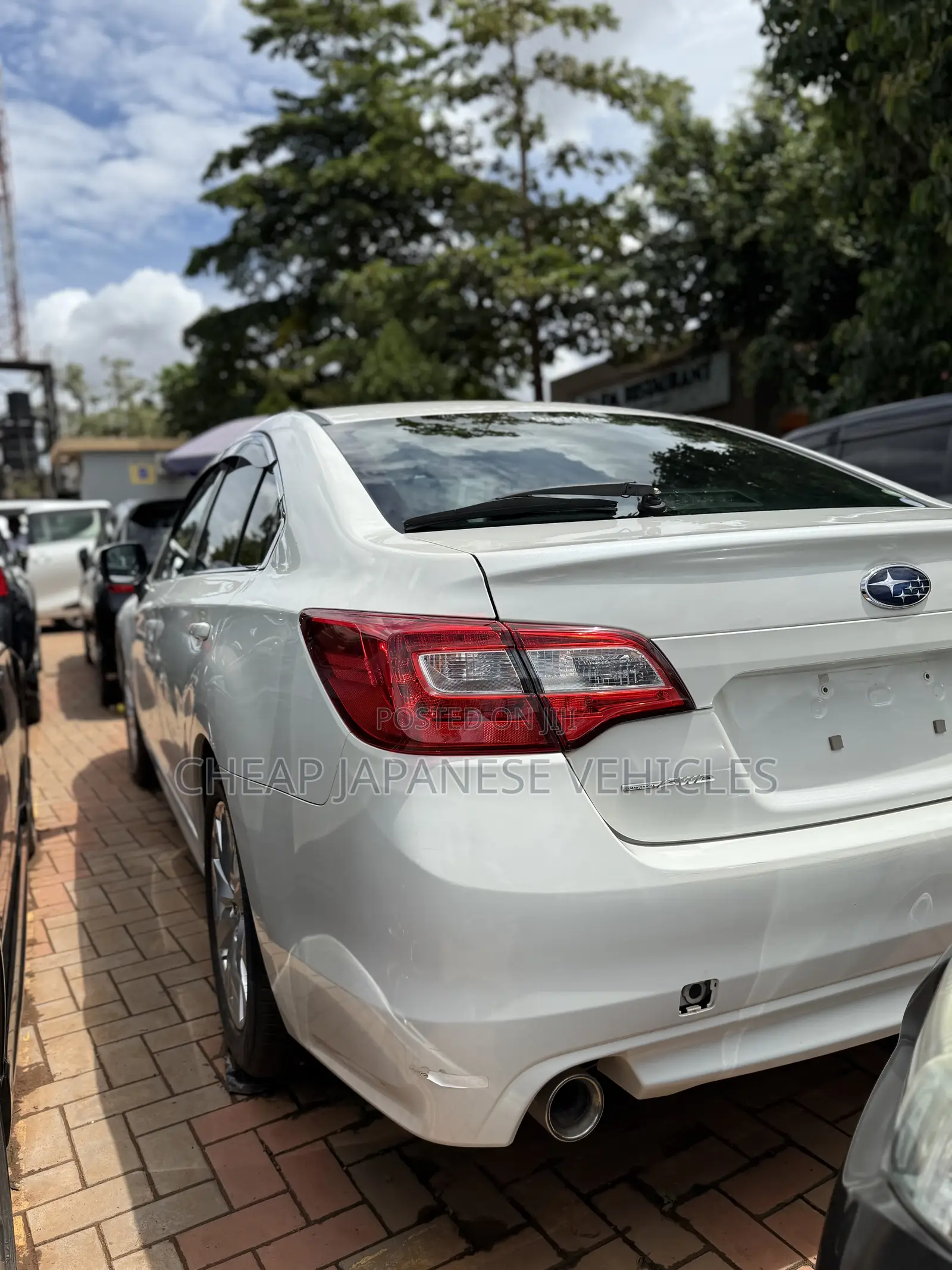 Subaru Legacy 2.5i Premium AWD 2017 Pearl