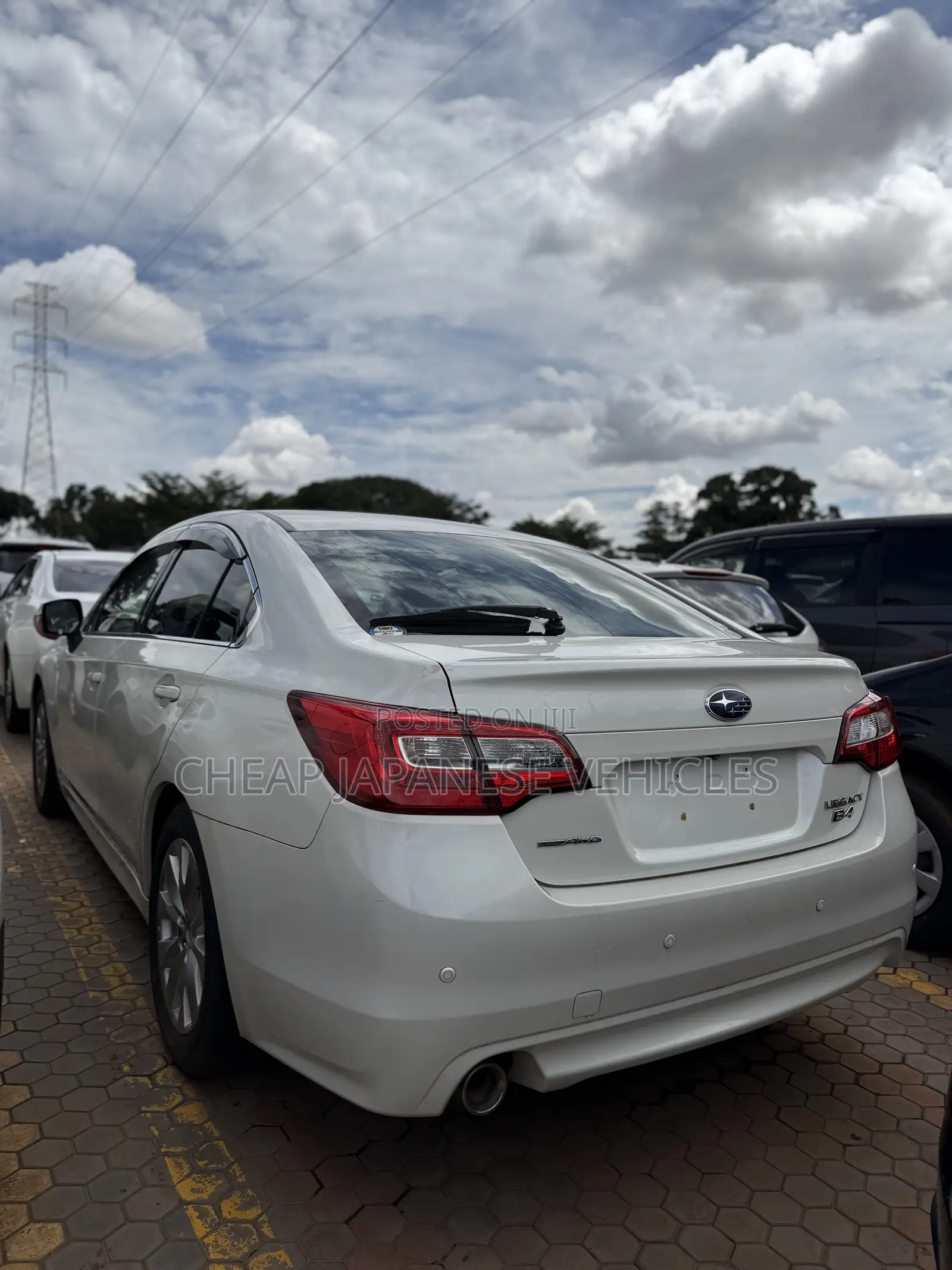 Subaru Legacy 2.5i Sport AWD 2017 White