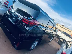 Toyota Alphard 2015 Black