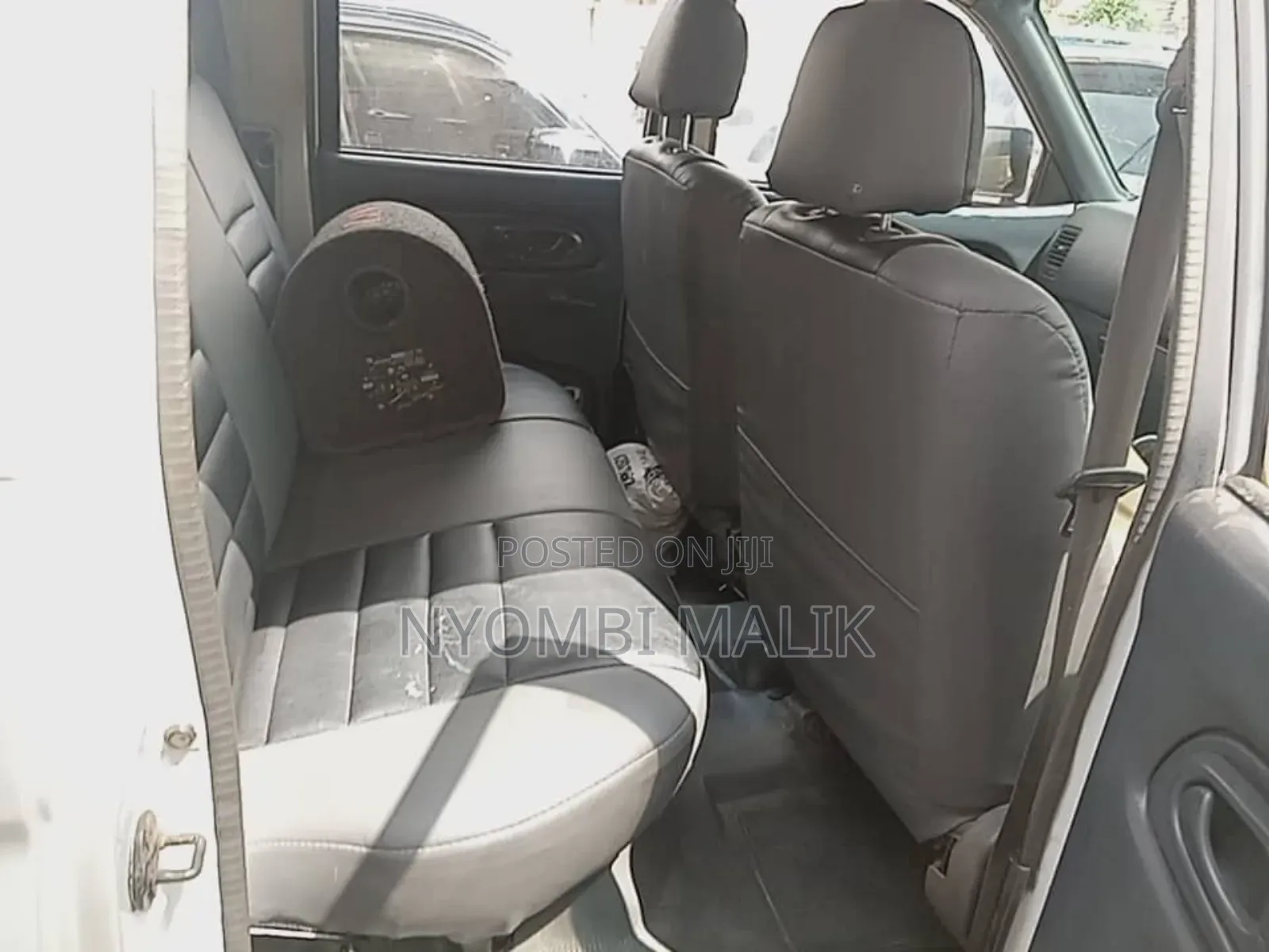 Mitsubishi L200 2004 White