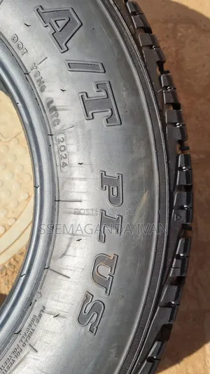 265/65r17 a Few Weeks Driven Savero Tyres Made in Indonesia
