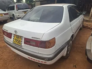 Toyota Premio 2001 White