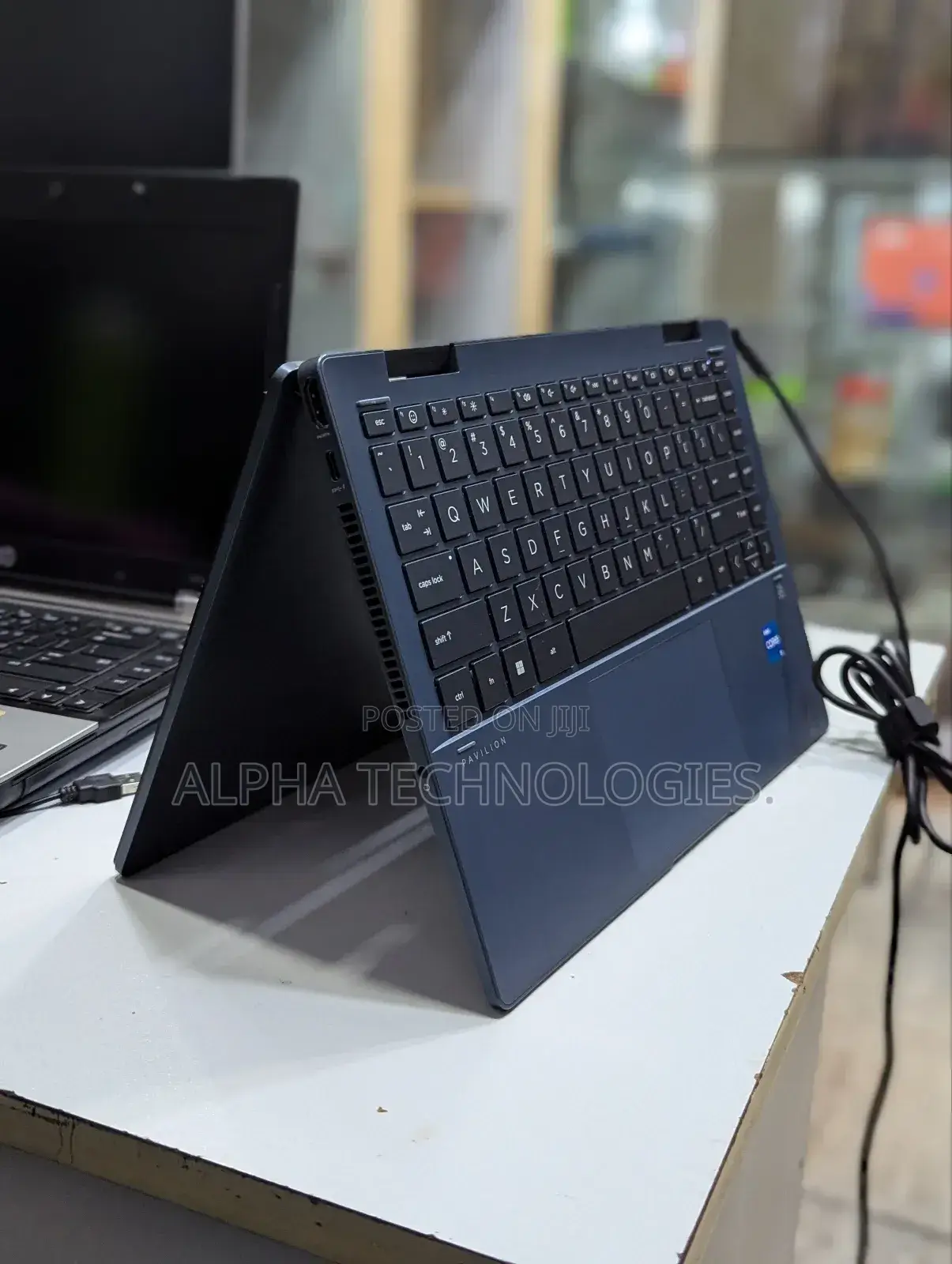 Laptop HP Pavilion 14 X360 2-in-1 8GB Intel Core I5 SSD 256GB