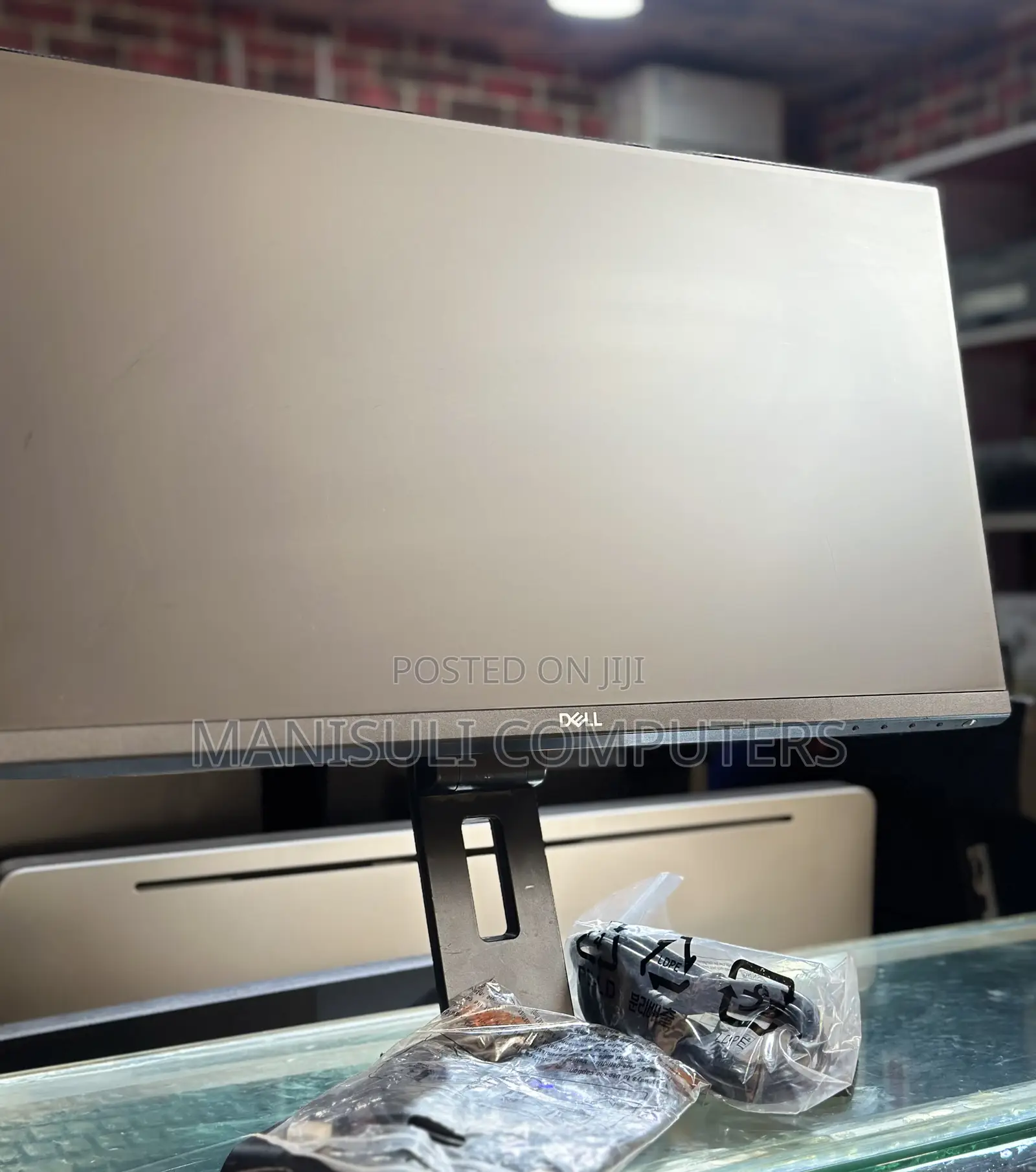 Ips Monitor Dell 24 Inch Free Hdmi Cable Vga Hdmi Dp Usb 3.0