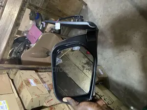 L200 2016 Side Mirror With No Indicator
