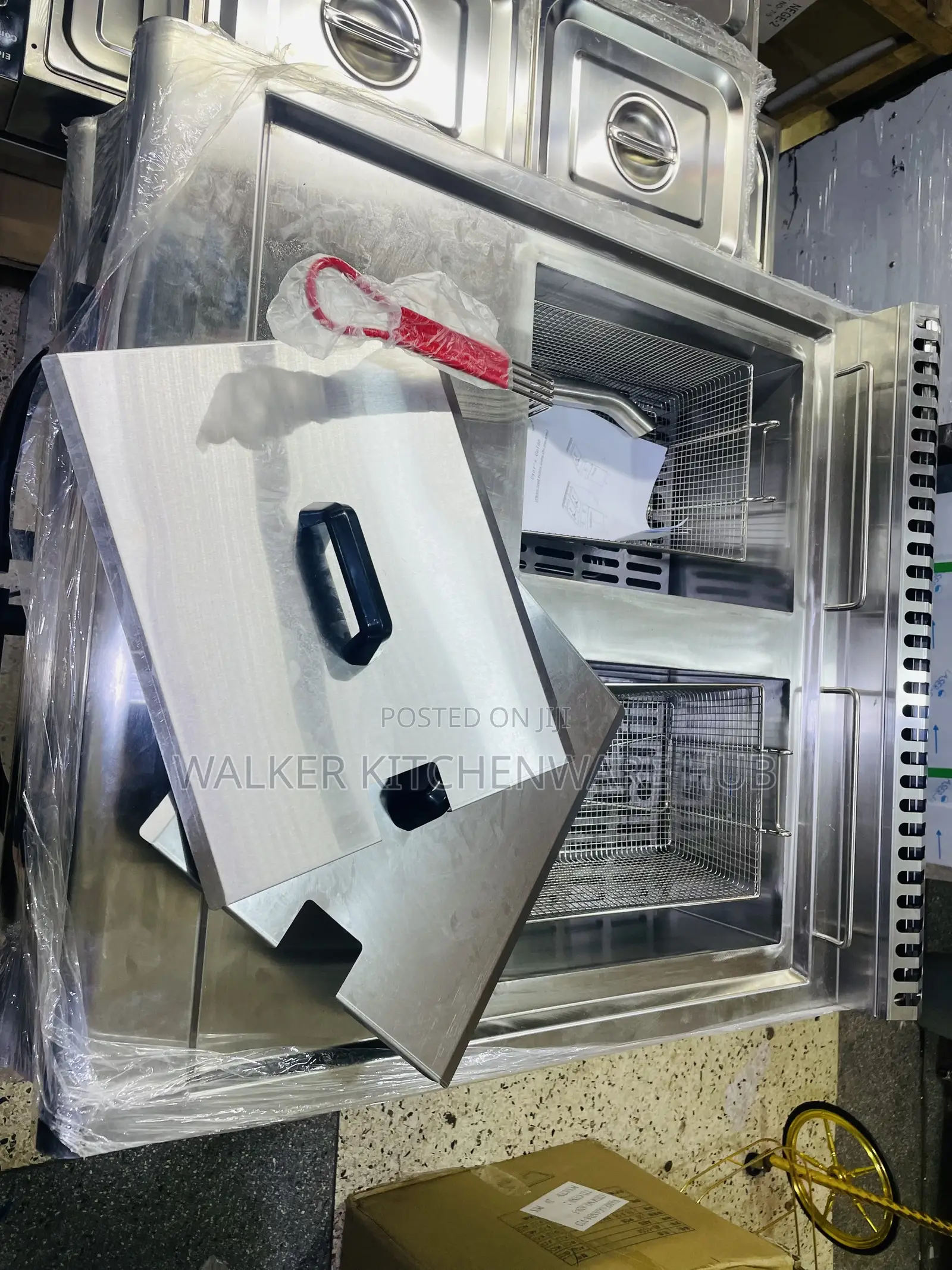 Double Stand Alone Deep Fryer With Store Cage
