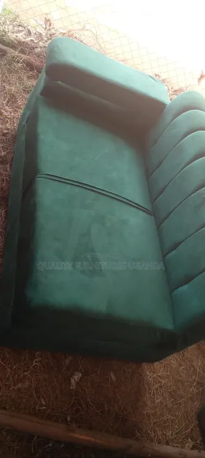 Photo - Giant Armless 2 Seater