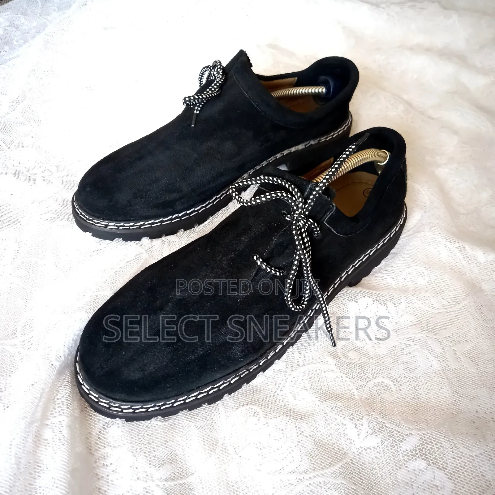 Bavarian Shoes, Size 45