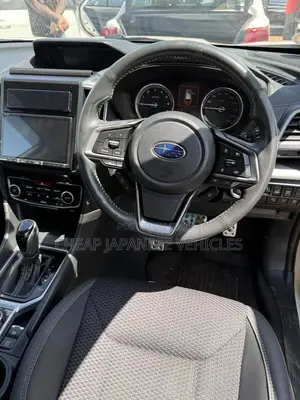 Subaru Forester Premium AWD 2019 Pearl