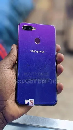 Photo - New Oppo F9 64 GB Purple