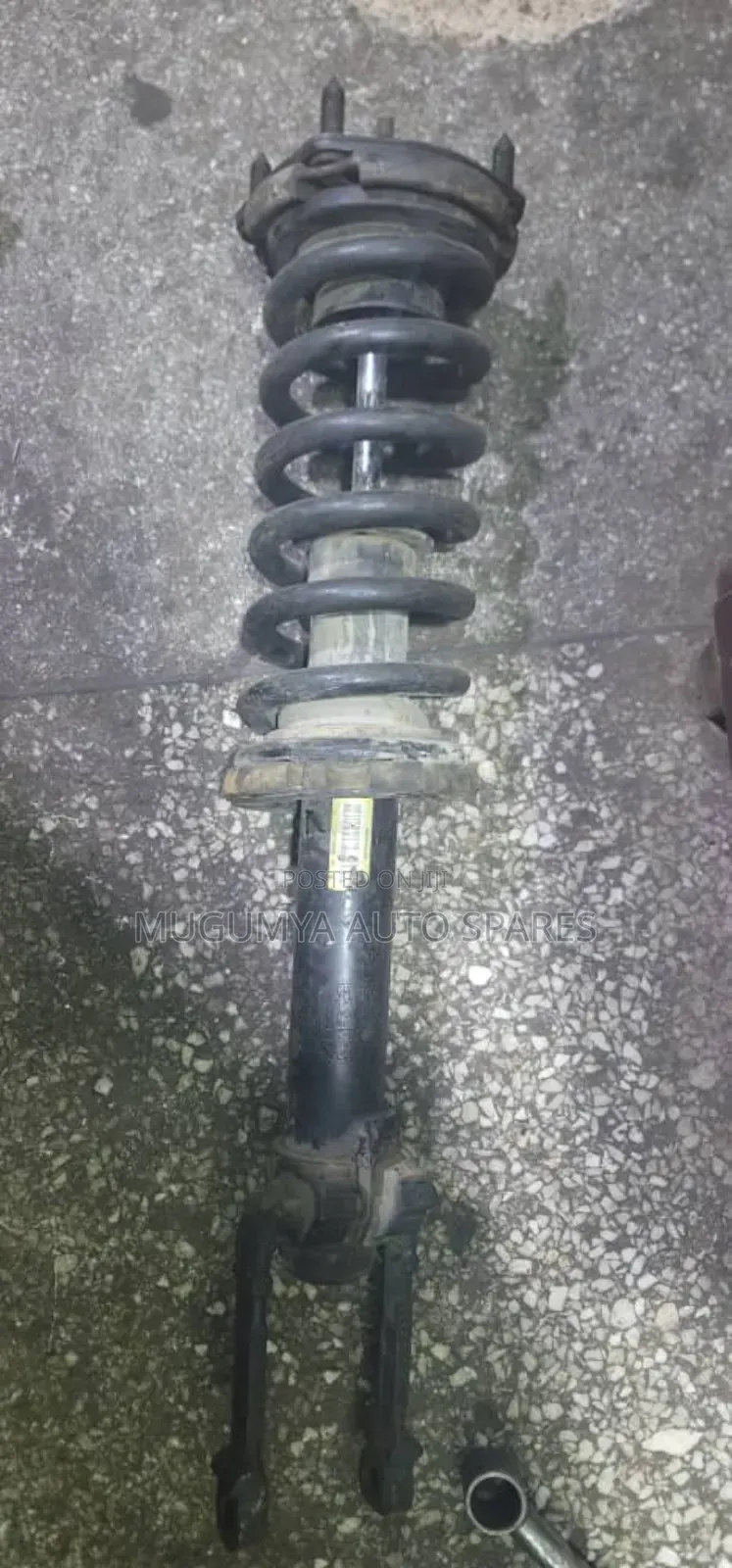 Jeep Grand Cherokee 2009 Front Shock Absorbers