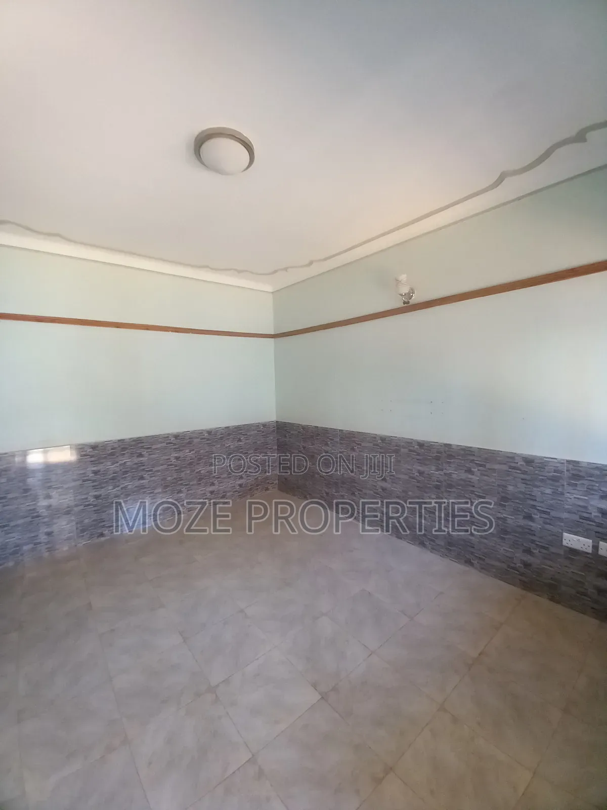 1bdrm Bungalow in Kyaliwajala, Central Division for rent