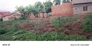 30decimals Plot of Land on Sale in Kulambiro
