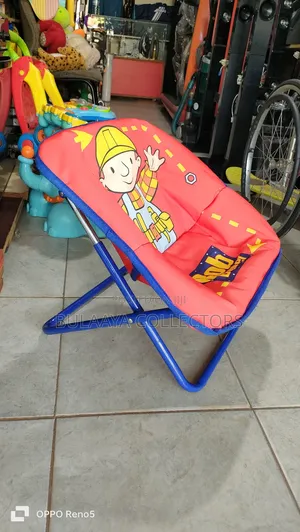 Uk Used Child's Floor Chair Featuring Bob The Builder