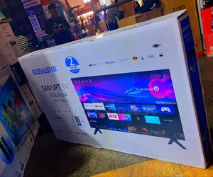 Globalstar 43 Inches Smart Flatscreen (1)