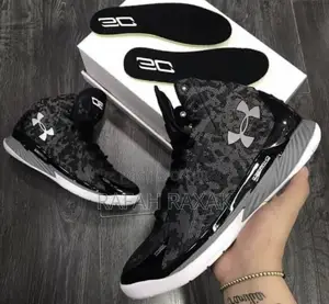 Original Under Armour Stephy Curry 1 Camo Basketball Sneaker