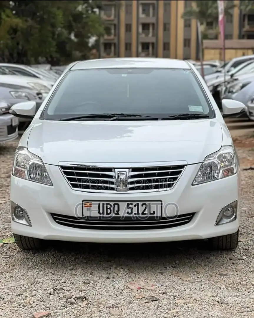 Toyota Premio 2015 White