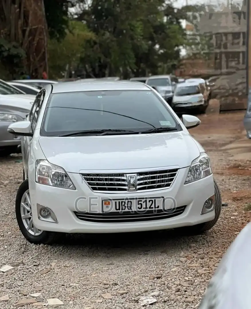 Toyota Premio 2015 White