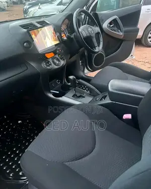 Toyota RAV4 2012 Silver