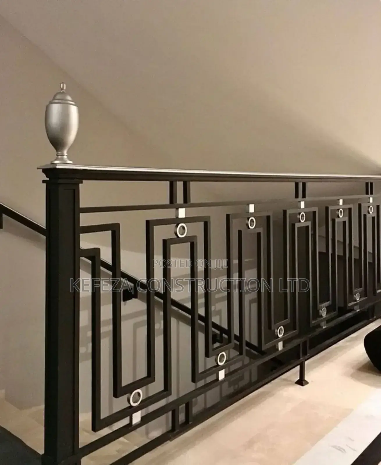 Metallic Guard Rails