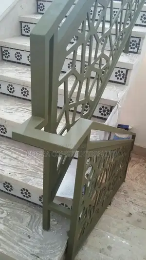 Metallic Guard Rails