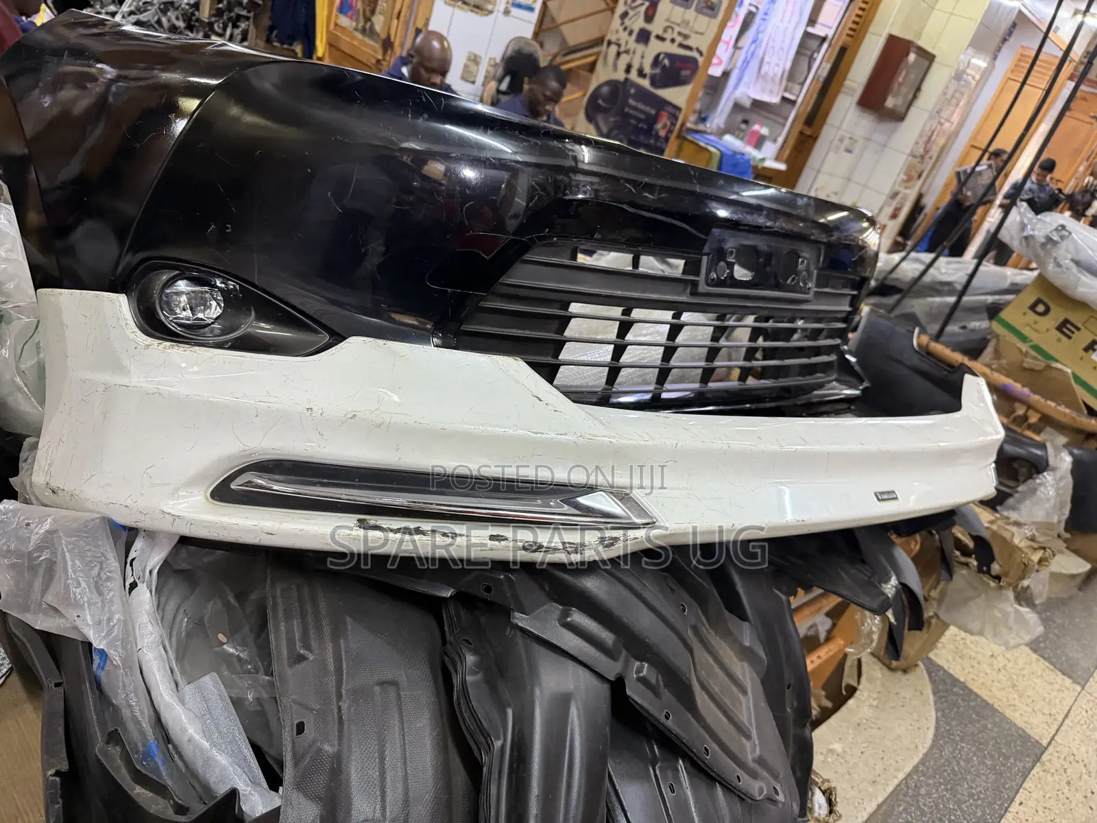 Harrier Hybrid 2014 Bumper Spoiler / Extra