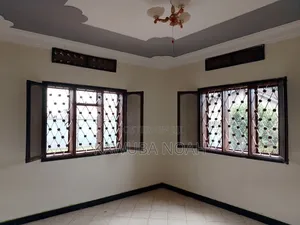 4bdrm House in Jinja for rent