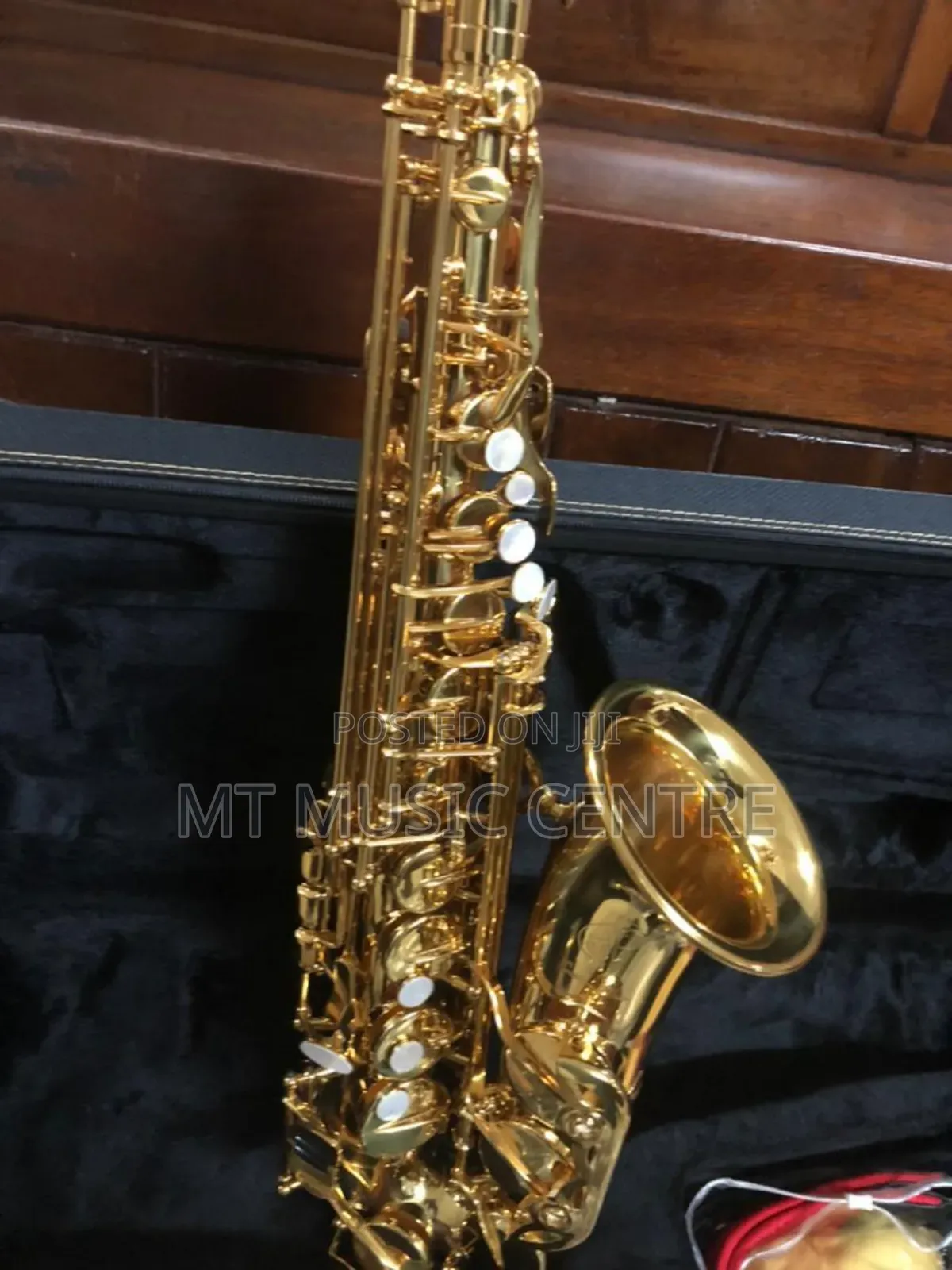 Saxophone Brand-New