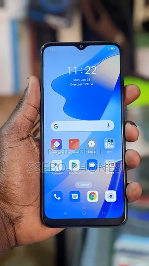 Photo - Oppo A54 64 GB Blue