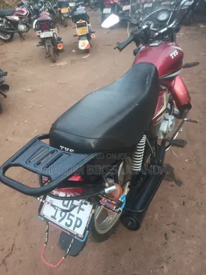 TVS HLX 125 2023 Red