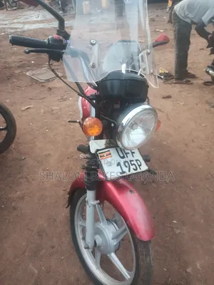 TVS HLX 125 2023 Red