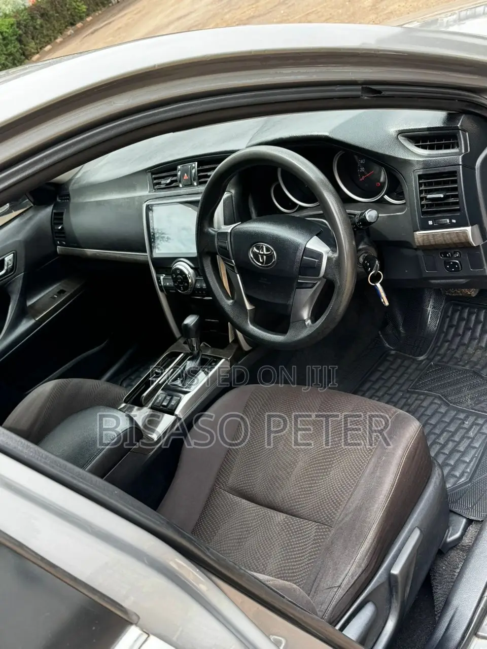 Toyota Mark X 2012 Gray