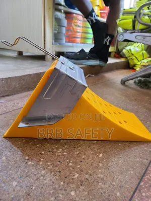 Wheel Chock/ Wheel Stopper