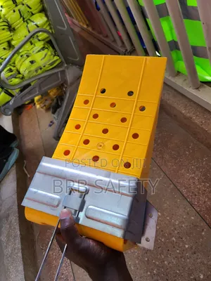 Wheel Chock/ Wheel Stopper
