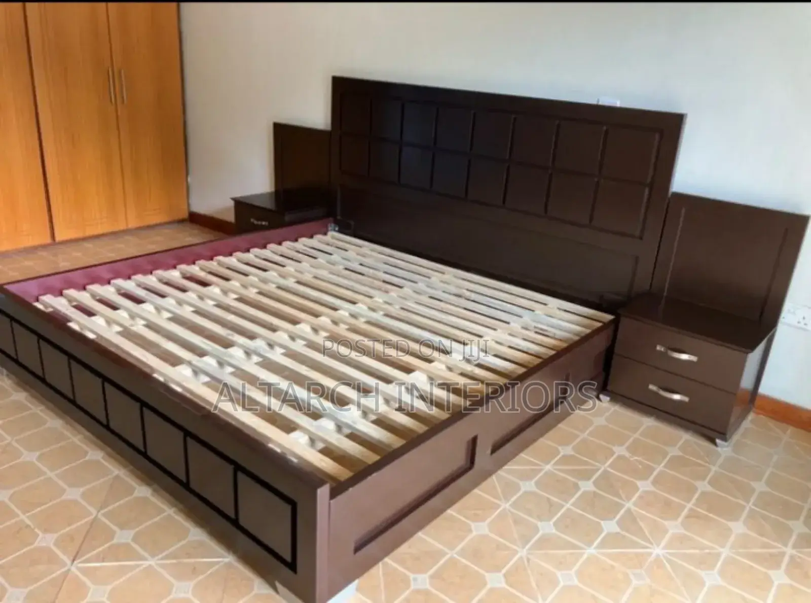 Mazongoto Bed