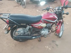 TVS HLX 125 2023 Red