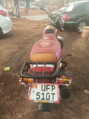 Bajaj CT 110X 2022 Red