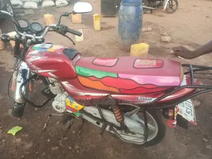 Bajaj CT 110X 2022 Red