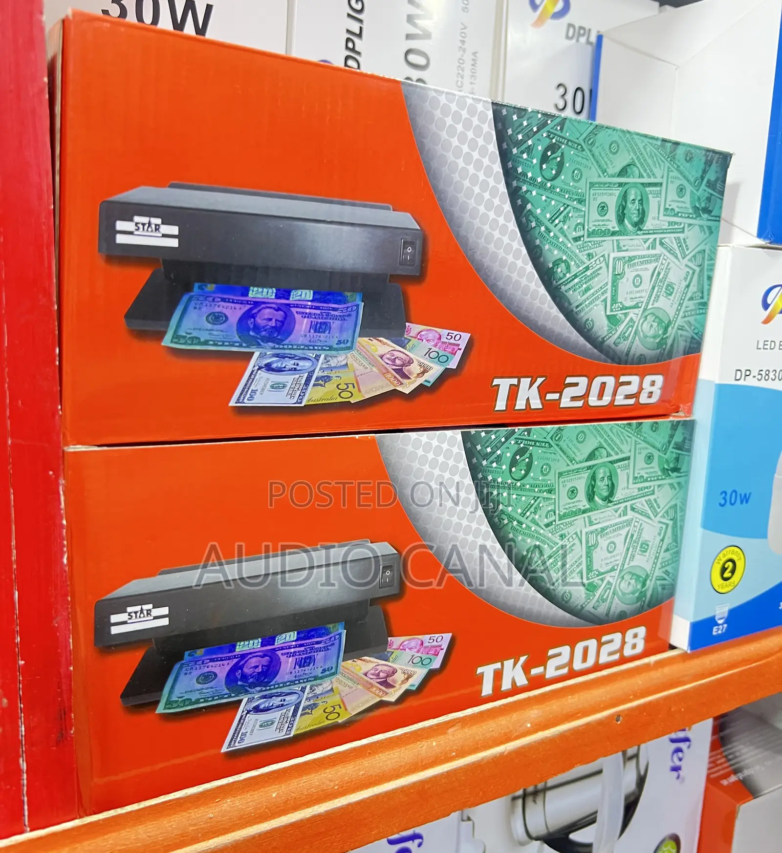 Professional Money Detector