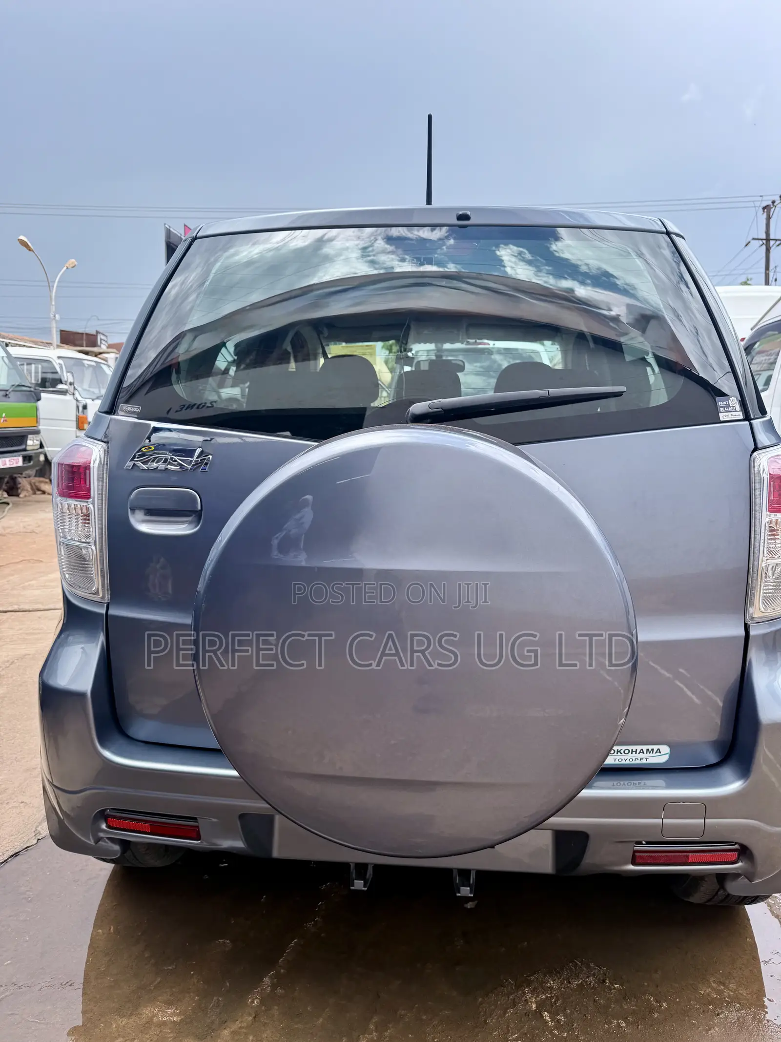Toyota Rush 1.5 AWD 2011 Gray