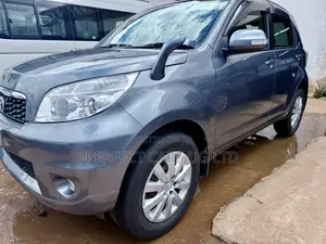Toyota Rush 1.5 AWD 2011 Gray