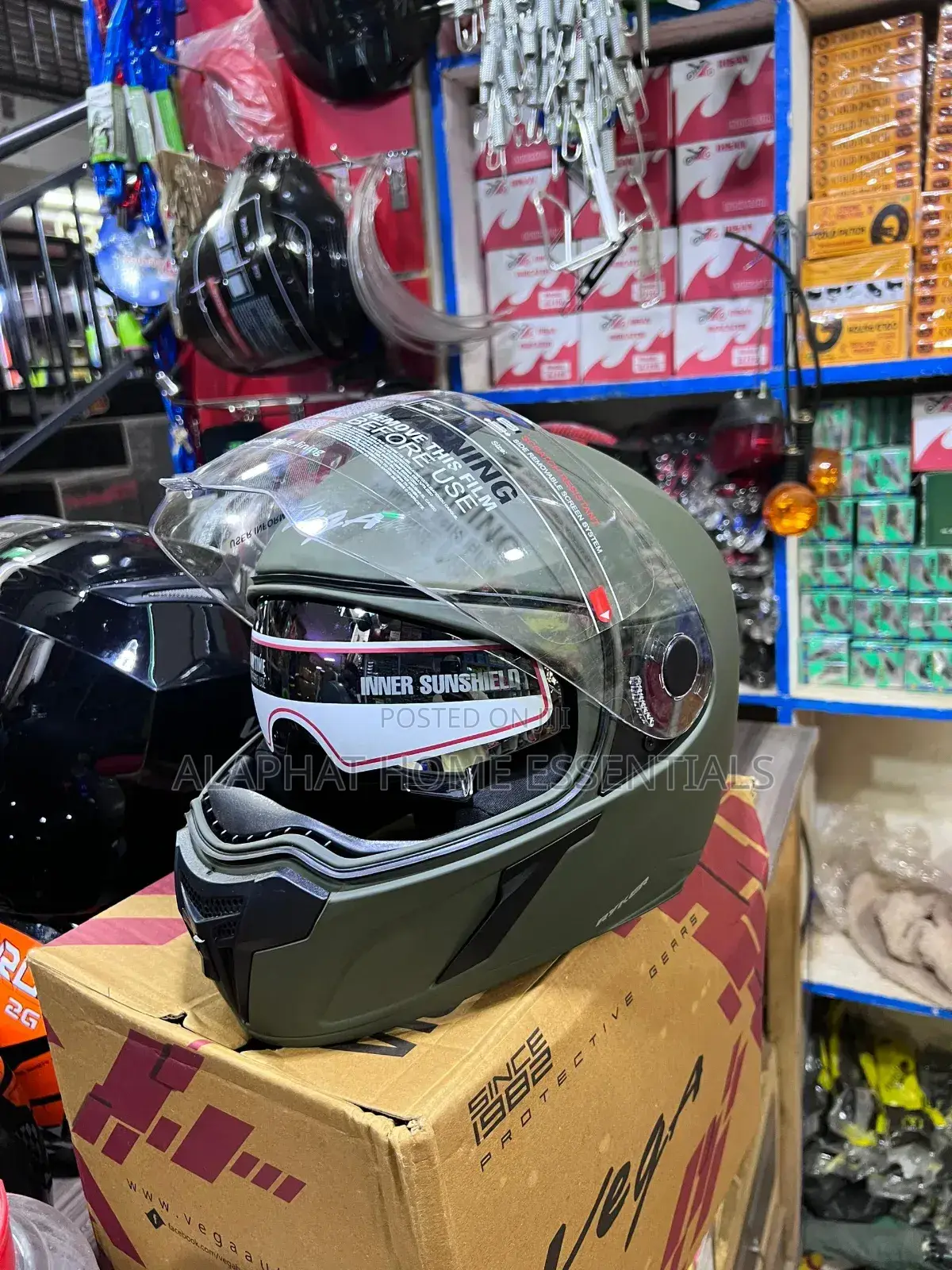 Heavy Duty Motorbike Helmet