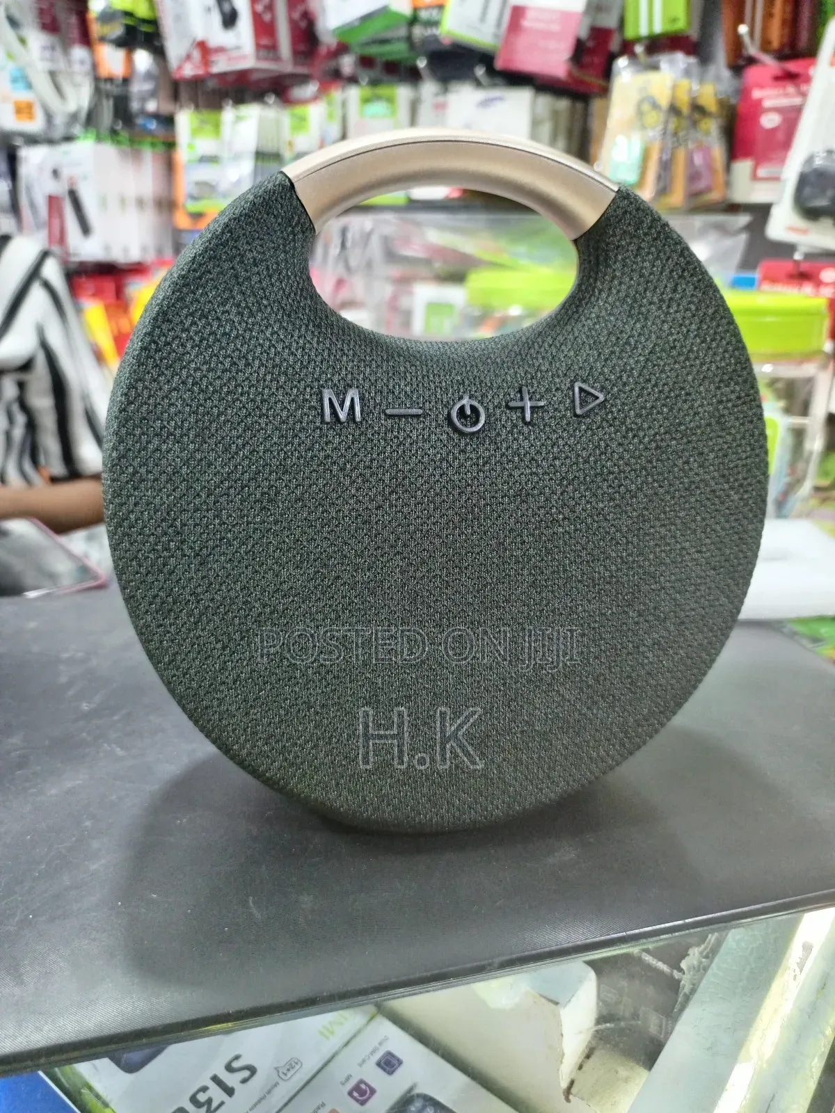 M1 Mini Portable Wireless Speaker.