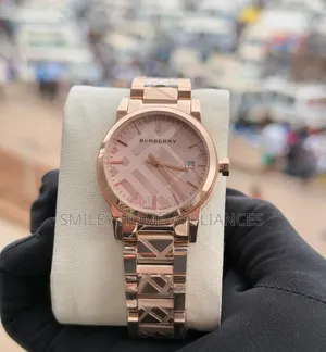 Burberry Classic Analog Wrist Watch